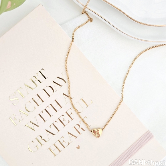 NEW Gold Mini Candy Heart Engraved Letter A or C Necklace - Picture 7 of 8